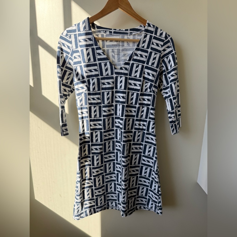 MAHI GOLD Resortwear Fitted Stretch Coastal Beachy Vacation Comfy Geometric XS